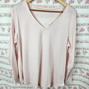 Torrid Womens Top Size 1 Classic Fit Long Sleeve V Neck Pink